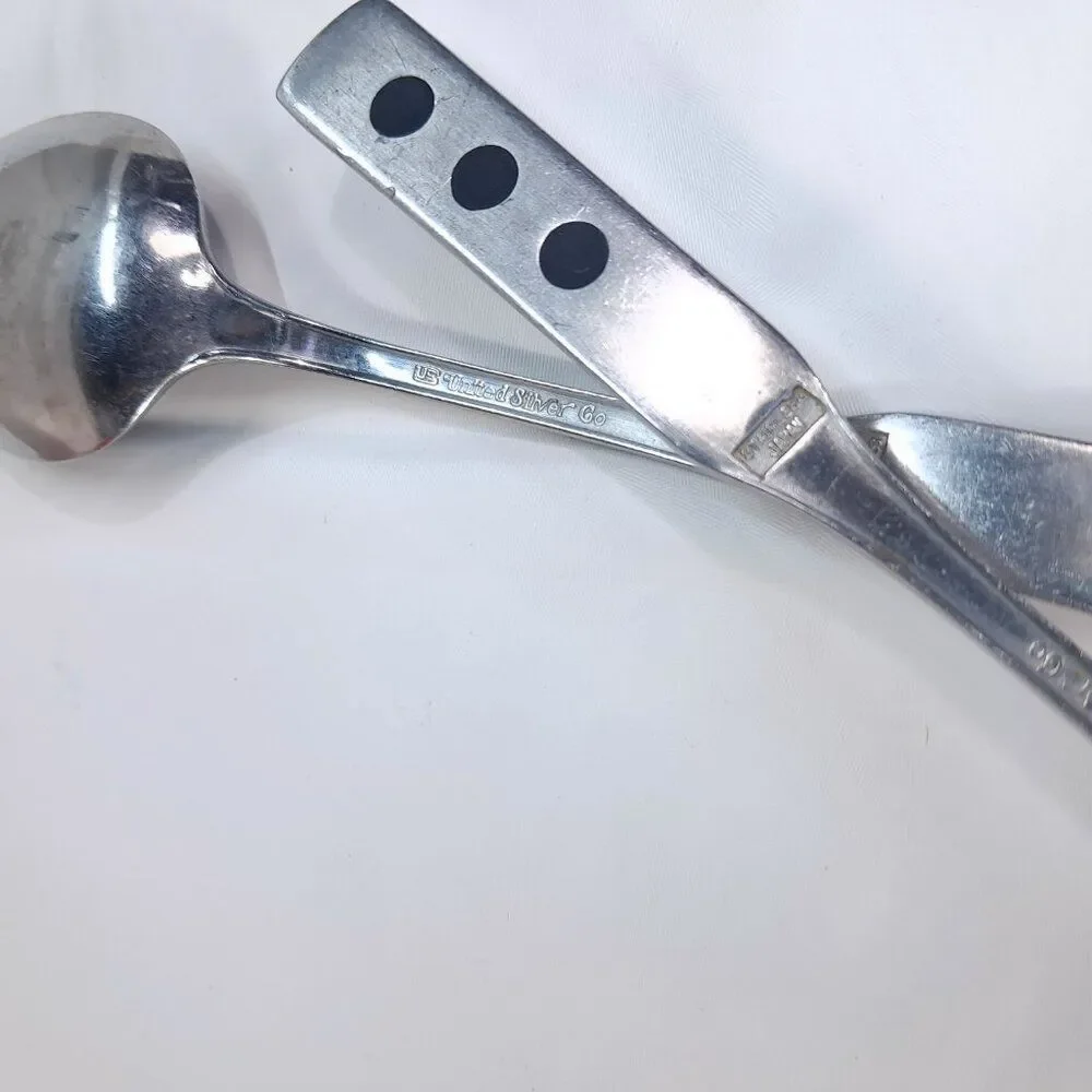 Vintage United Silver USI34 US place‎ oval spoon set 2 dots circles made Japan